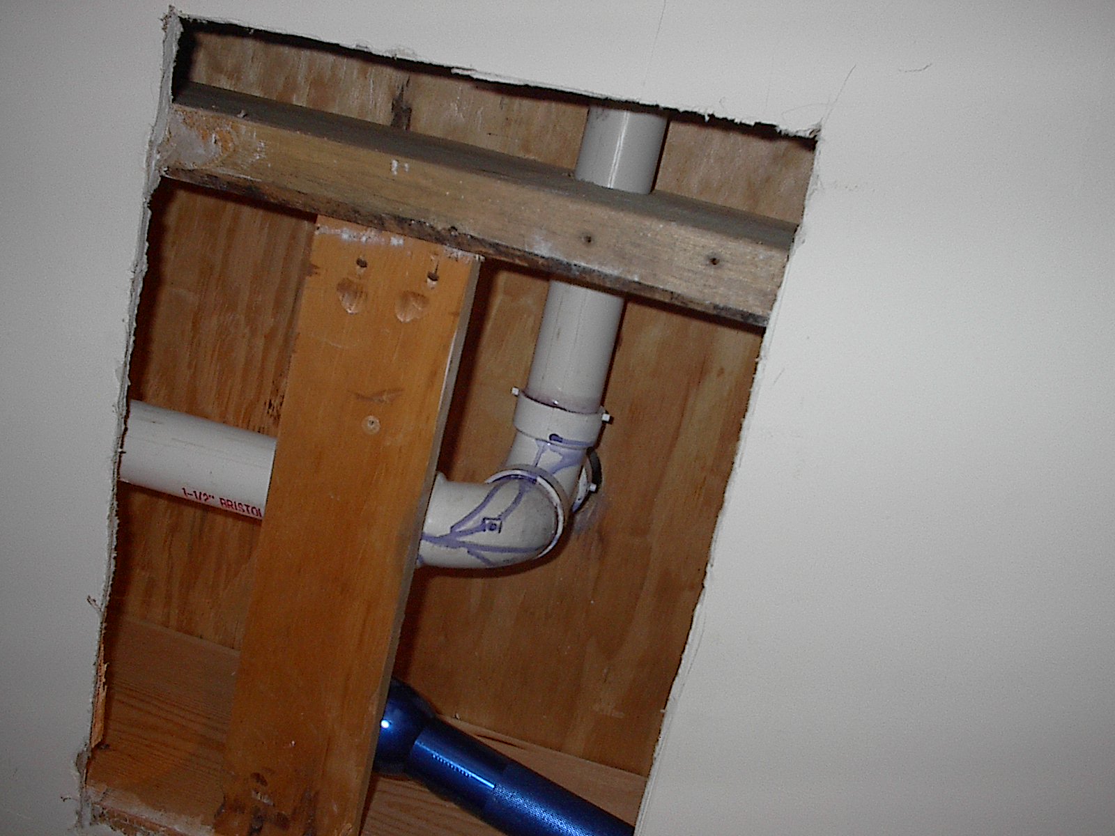 There's the Flashlight! Ther's the Flashlight!